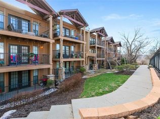 4727 Jarboe St APT 12, Kansas City, MO 64112