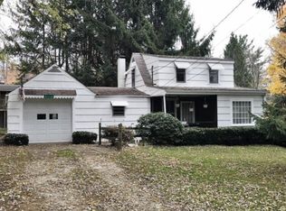 3118 Orchard Hill Dr, Barberton, OH 44203