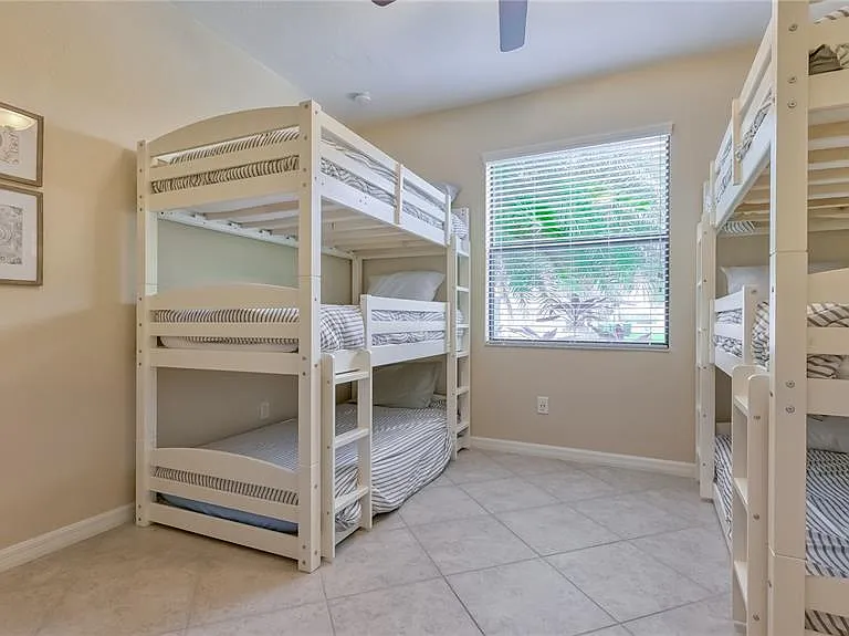 6888 Willowshire Way — Photo 25