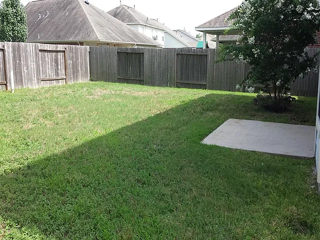 4934 Trailing Clover Ct — Photo 10