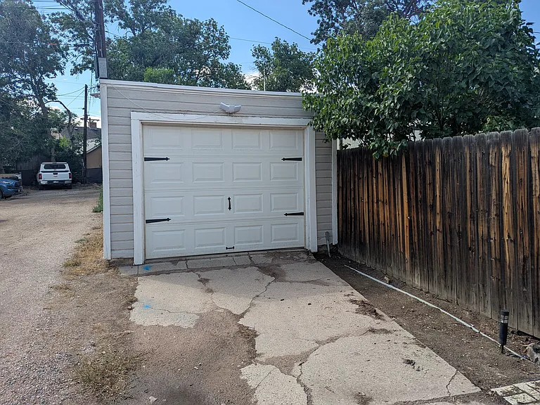 10 S 9th St — Photo 14