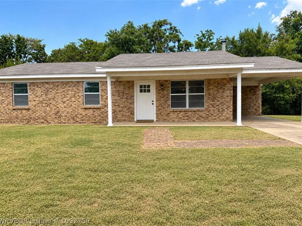 399 Goodwin Addition Dr, Paris, AR 72855