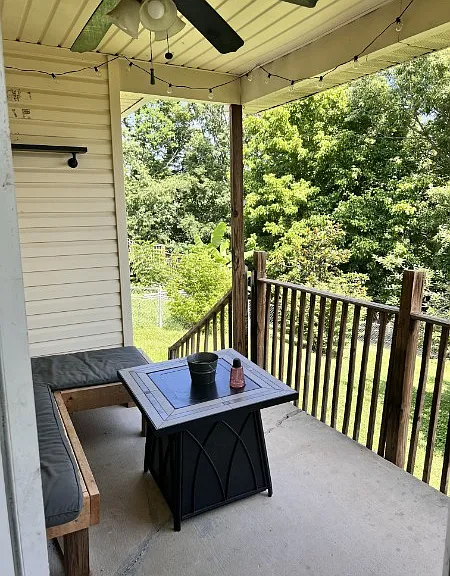 100 Ashley Cv — Photo 20