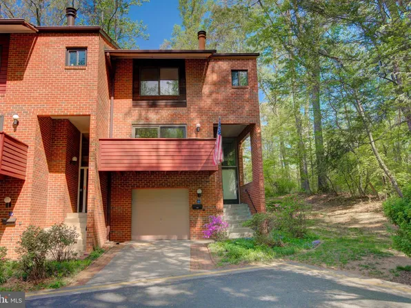 11500 Sunder Ct, Reston, VA 20190