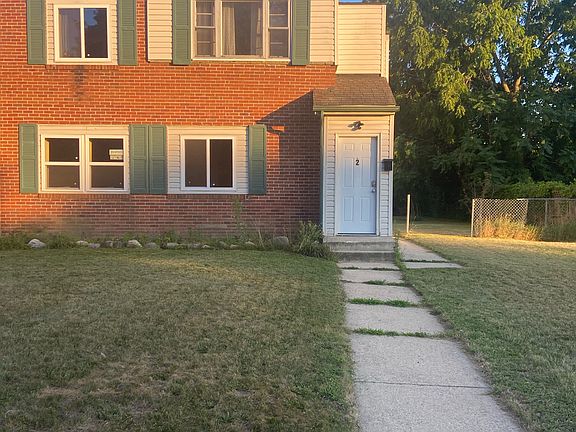 3rd image of 1005 Madison Blvd APT 2