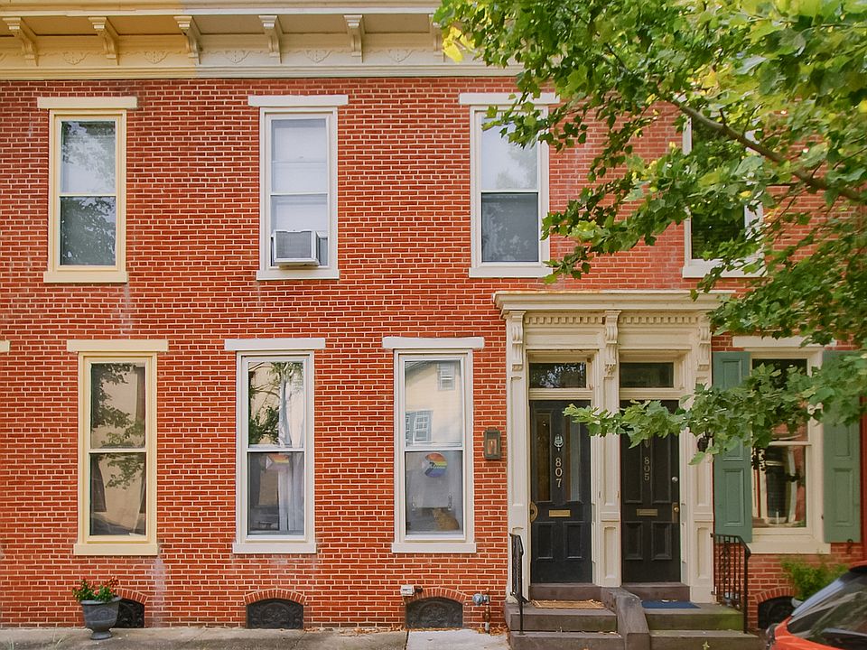 1st image of 807 Green St APT 2