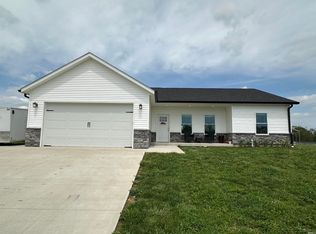 12567 E Hirth Ln, Springville, IN 47462