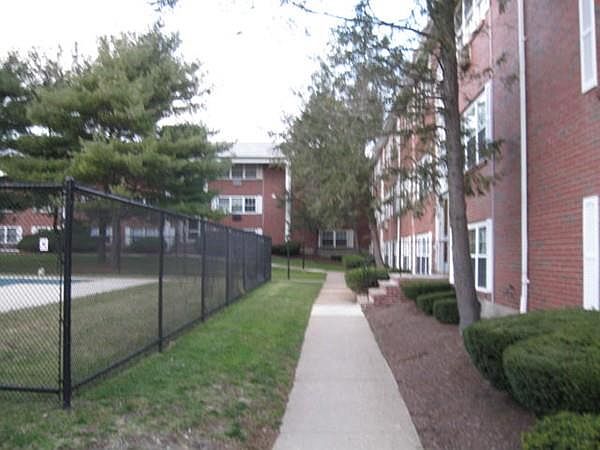 1st image of 5 Tara Dr Unit 8