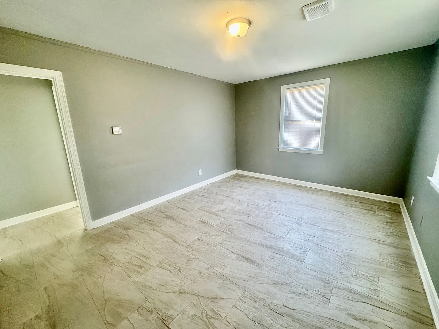 Charming Berclair Home Available — Photo 2