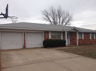 413 S County Line Rd, Verden, OK 73092