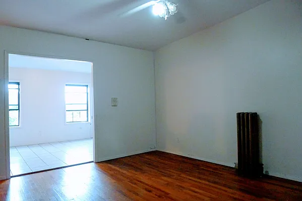 Rented by Compass | media 22