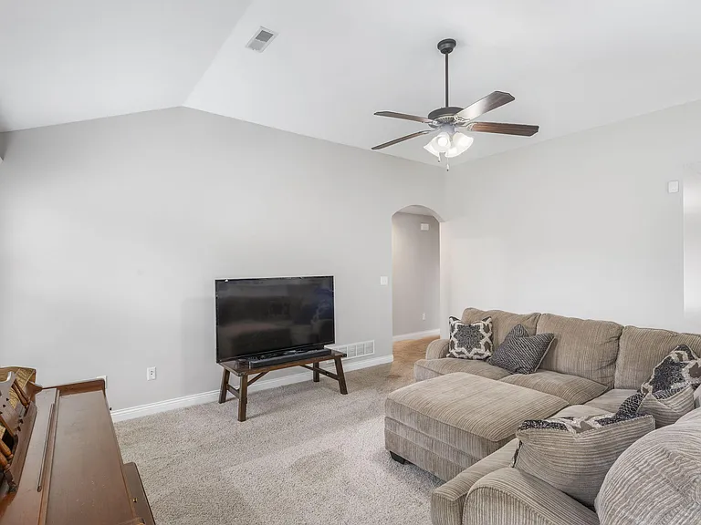 5103 Whitefish Dr — Photo 9