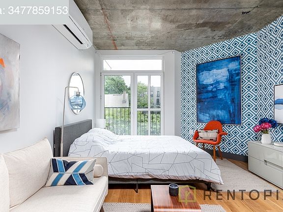 5th image of 340 Evergreen Ave #372
