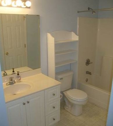 4th image of 4115 Breezewood Dr APT 203