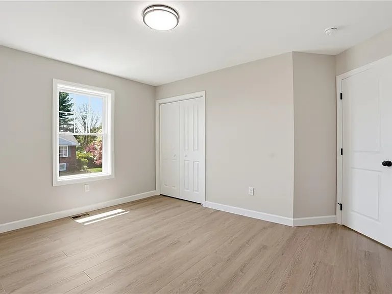 2905 Roosevelt St — Photo 29