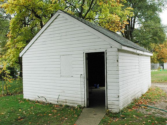 5th image of 1522 Johnson St