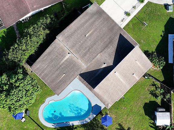 5th image of 9470 NW 43rd Street