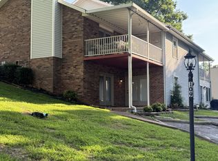 109 Village Cir, Dickson, TN 37055