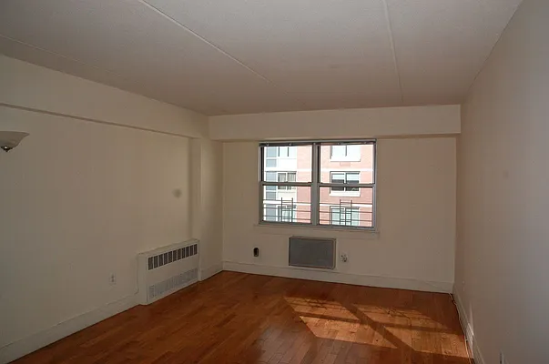 Rented by Compass | media 20