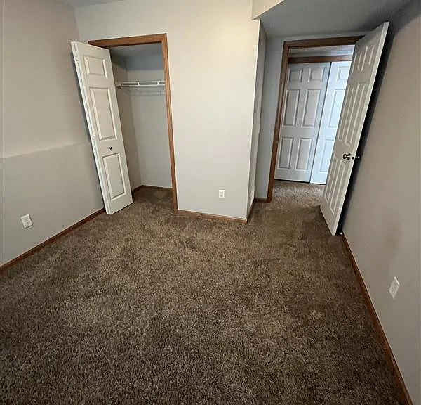 10660 Ironwood Pkwy — Photo 23