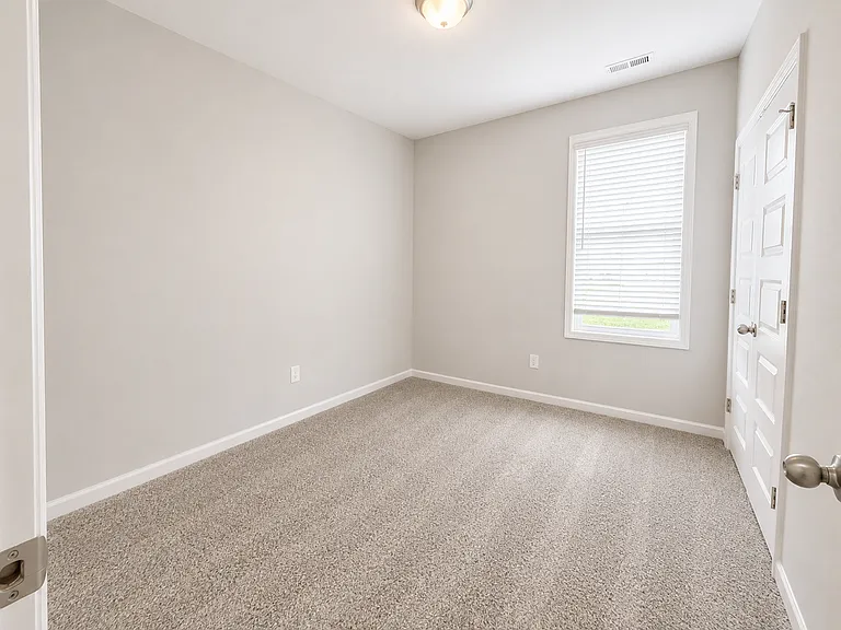 315 Sandpiper St — Photo 7
