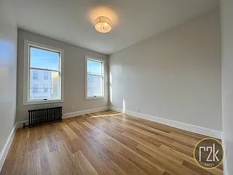 Rented by Realty 2000 Corp