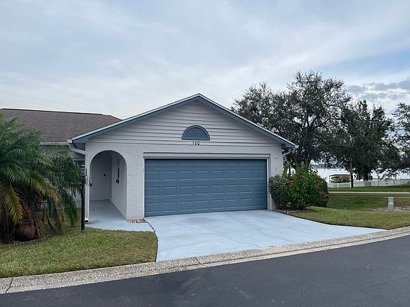 2 car garage with screen.