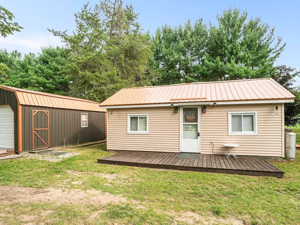 10273 N Finley Lake Ave, Harrison, MI 48625