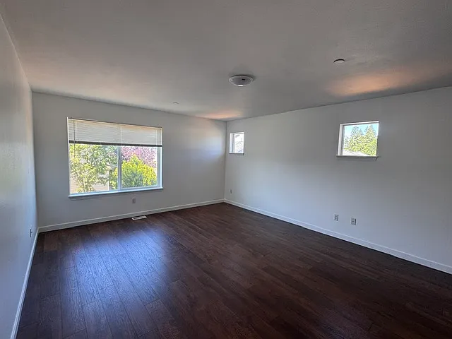 3088 Hoffman Hill Blvd — Photo 7