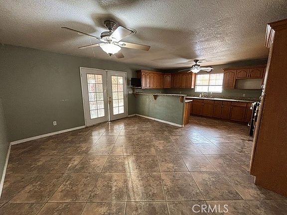 5th image of 24750 Lindsay Ave