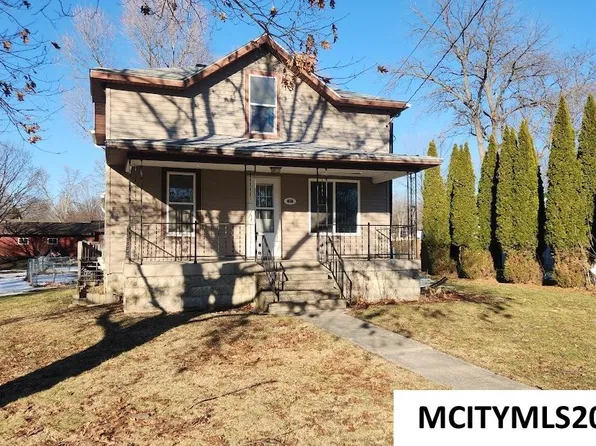 406 E Congress St, Nora Springs, IA 50458