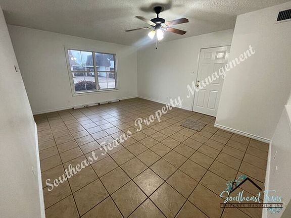 2nd image of 7 Audubon Pl