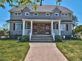 41 Cayuga Pl, Forty Fort, PA 18704