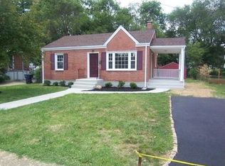 2526 Chatham St NW, Roanoke, VA 24012