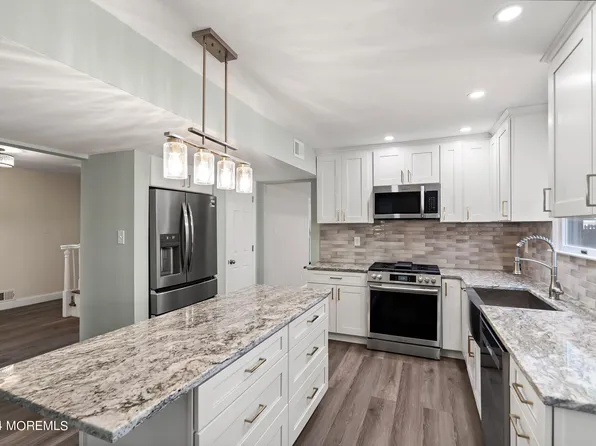 28 Probasco Drive, Allentown, NJ 08501