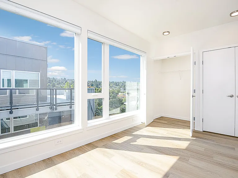 Portal Apartments — Photo 47