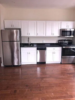 Rented by Abba Realty Associates INC | media 8