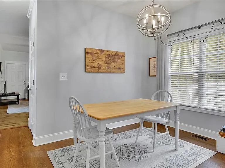 41 Spring Ln NW — Photo 6
