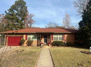 2211 W 39th Ave, Pine Bluff, AR 71603