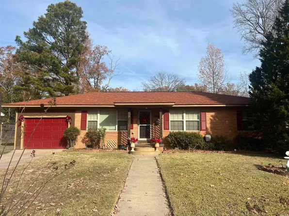 2211 W 39th Ave, Pine Bluff, AR 71603