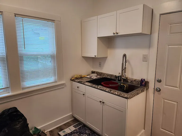 256 Dickinson St SW — Photo 7