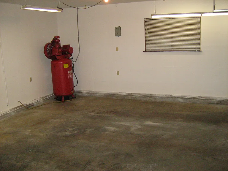 11002 Butte Dr SW — Photo 18