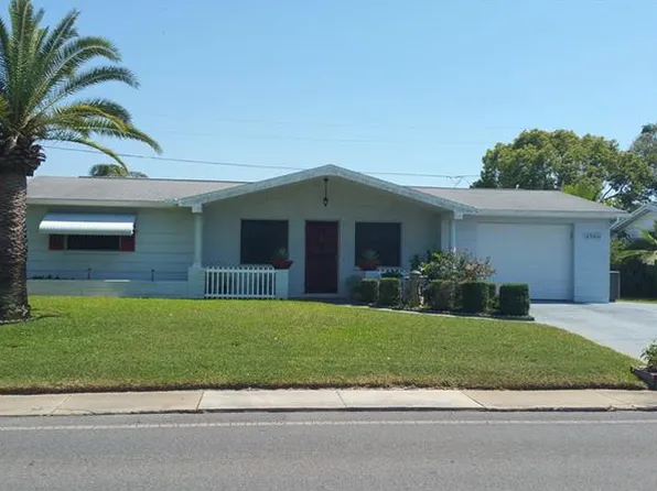 3708 Holiday Lake Dr, Holiday, FL 34691