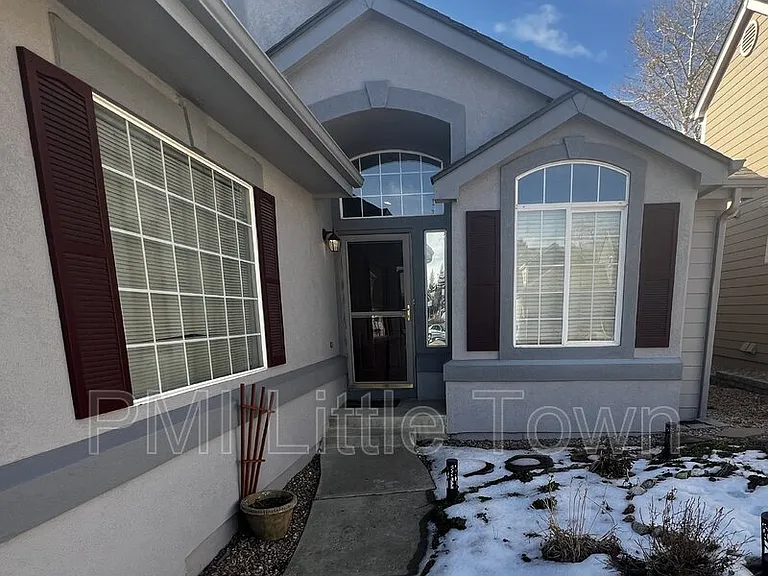 10647 W Bellwood Pl — Photo 3