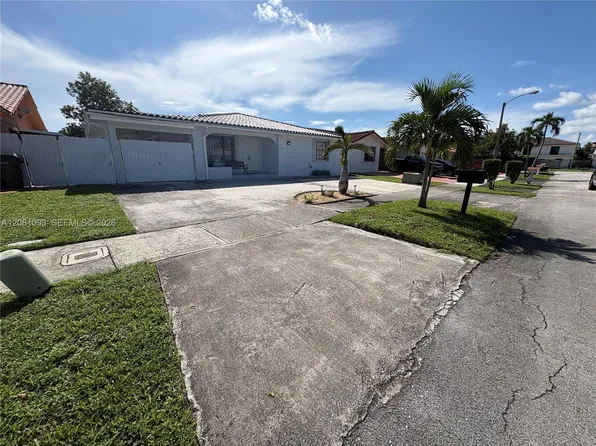 7577 W 5th Ln, Hialeah, FL 33014