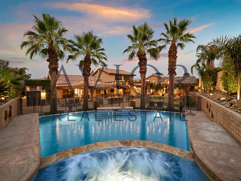 Outdoor Entertaining Space