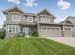 3619 NW 164th St, Clive, IA 50325