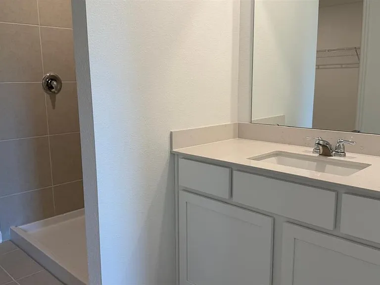 2831 Pioneer Trl — Photo 13