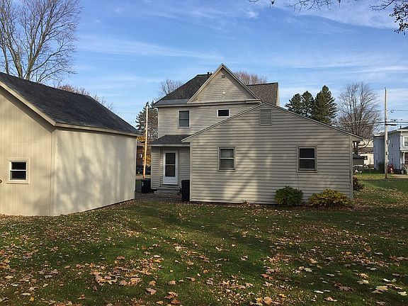 Back entrance and yard