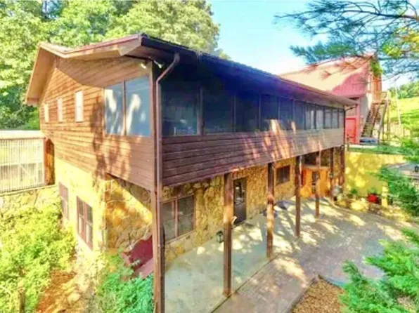 4782 Squirrel Hunting Rd, Morganton, GA 30560